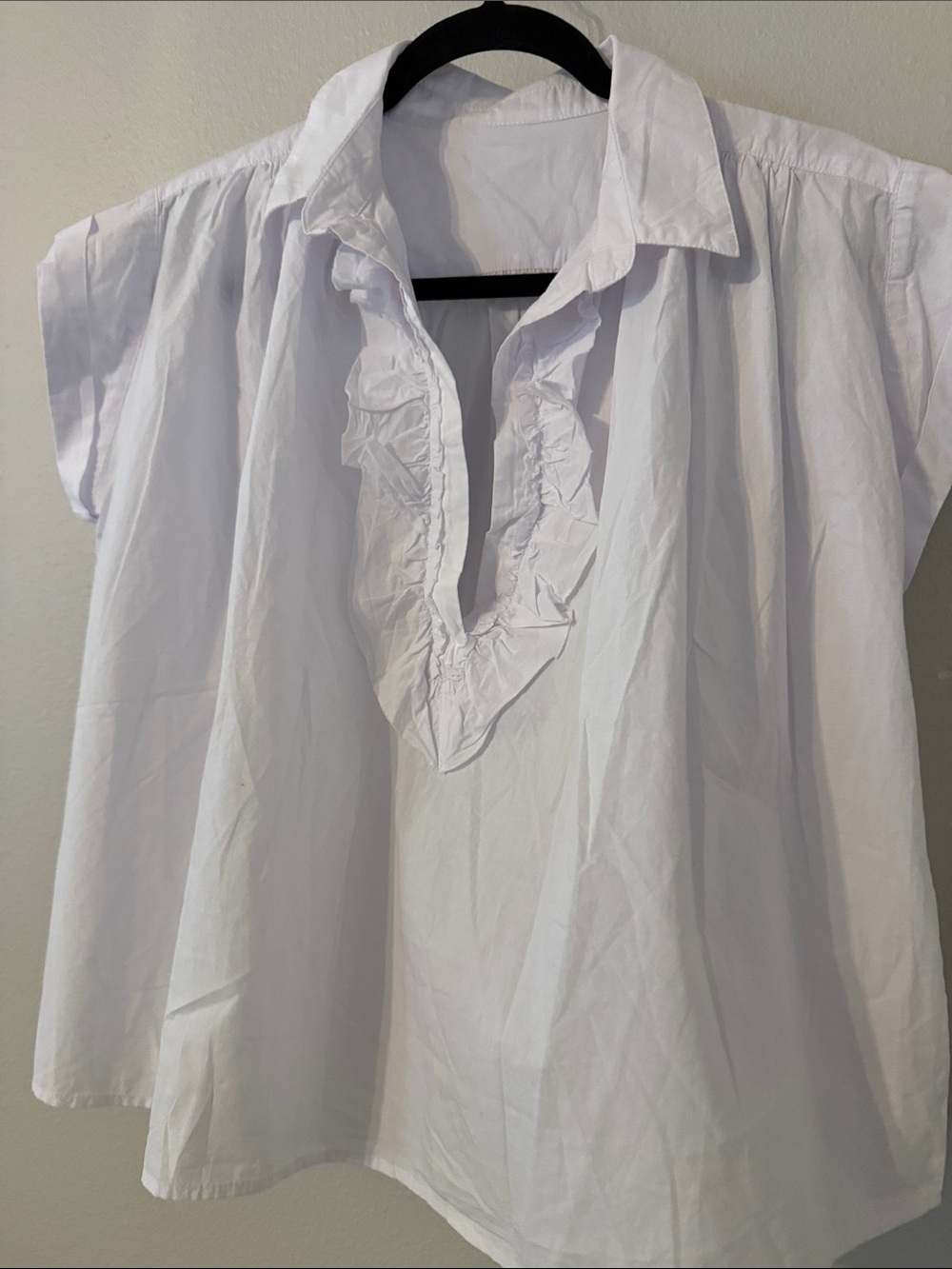 Women's White Ruffle-Trim Collared Blouse - Picture 4 of 5